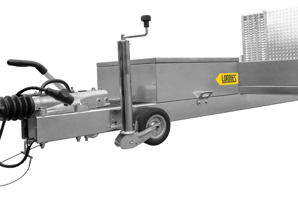 Support wheel on the TPM27 medium construction trailer