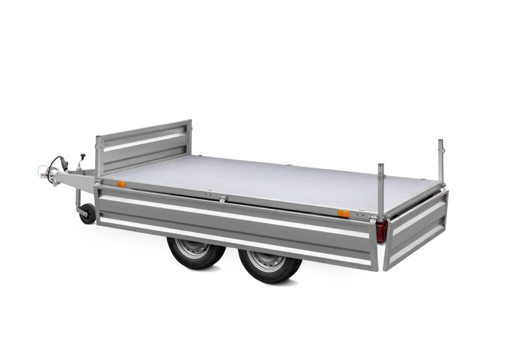 Remolque para equipaje con plataforma abatible de dos ejes, peso pesado 750 kg, con laterales desmontables